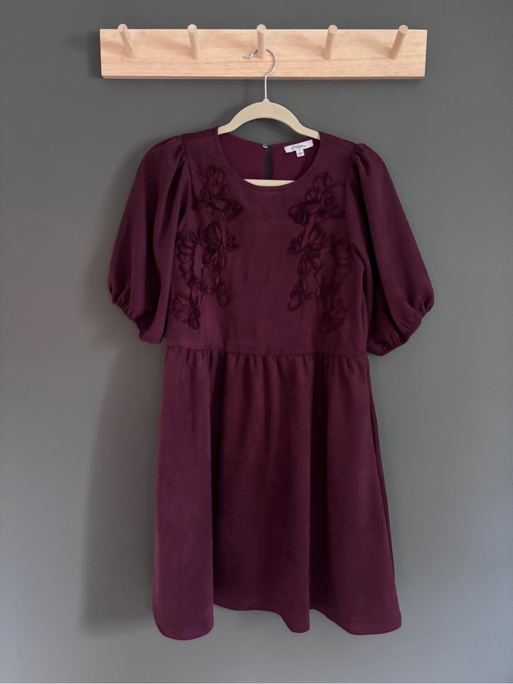 Polagram Deep Plum Floral-Appliqué Round Neck Top